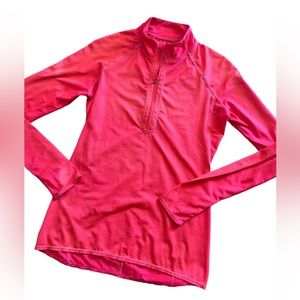 Athleta 1/4 zip Active Top Size XS like new condition